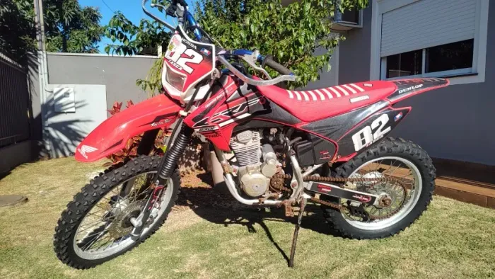 Vendo CRF 230 Ano 2015