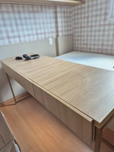 Mesa escritório planejada MDF