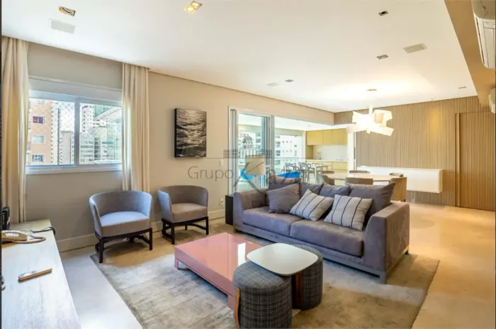Apartamento - Vila Nova Conceição - 2 Dormitórios - 157m².
