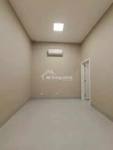 Kitnet/ Studio com 1 Quarto(s) e 1 banheiro(s) para Alugar, 17 m² por R$ 2357 / Mês