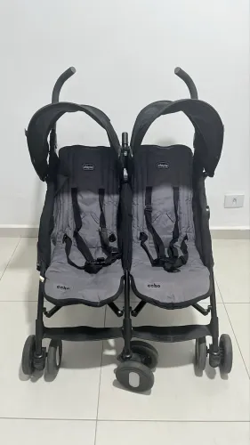 Carrinho Chicco - Gêmeos - Usado