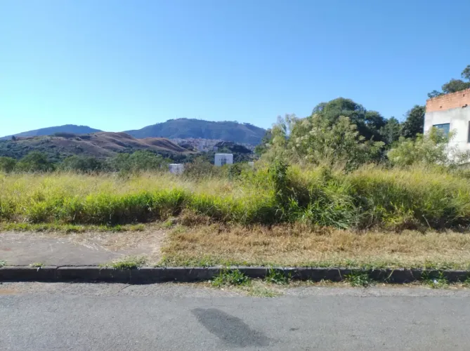 Terrenos Padrão em Poços de Caldas
