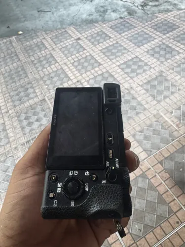 Câmera Sony A6500