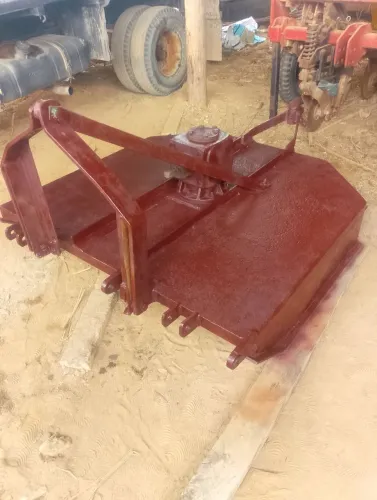 Roçadeira agrícola para trator