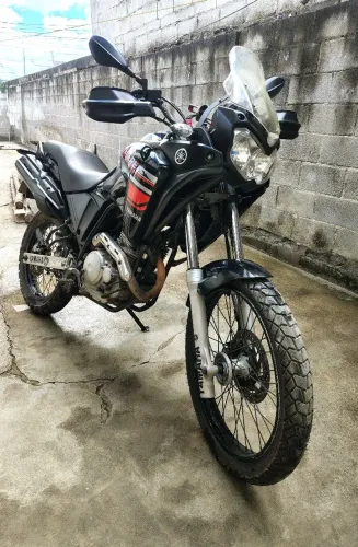 Tenere 250
