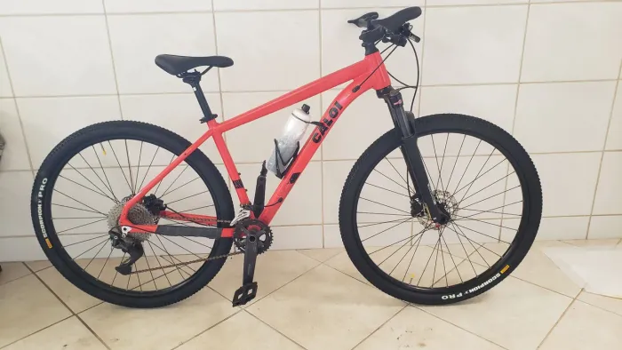 Caloi Explorer Expert Aro 29 | Suspensão a Ar SR Suntour | Pneus Novíssimos