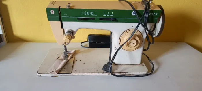 Máquina de costura