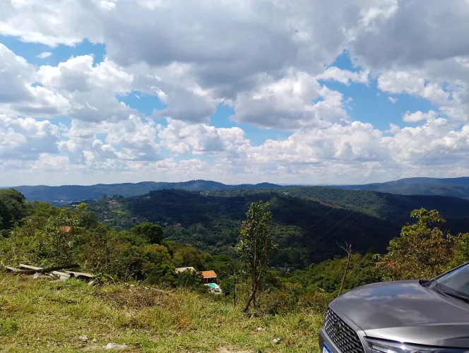 Terreno em condomínio Mairiporã