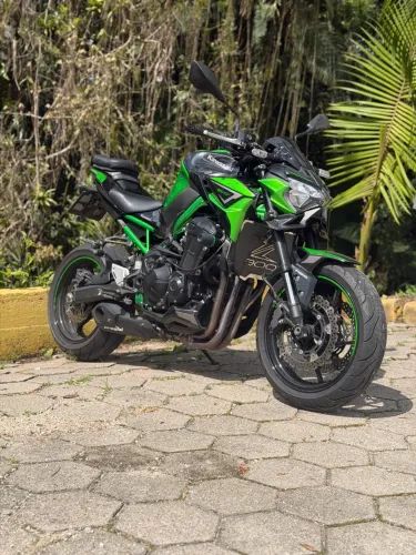 Z900 baixa km