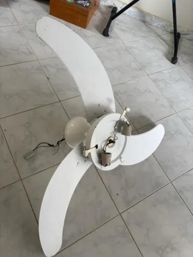 Ventilador de teto 