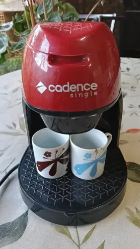 Cafeteria Cadence 