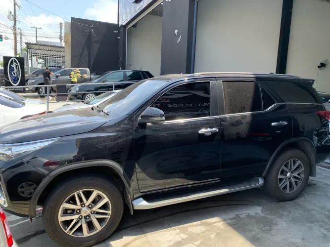 Toyota Hilux SW4 SRX 4X4 2.8 TDI 16V Dies. Aut. 2020