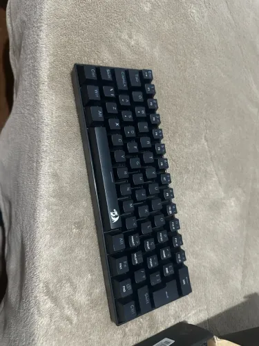 Teclado redragon lakshimi 60%