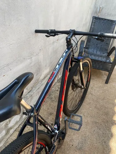 Vende se bicicleta