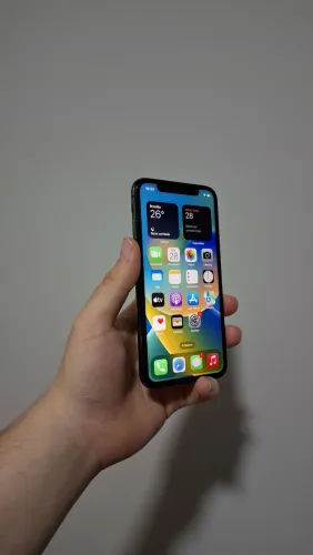 IPHONE X - 64GB
