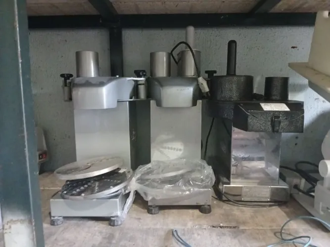 Processador de alimentos com dois discos 3 mil cada