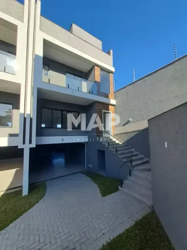 Casa em condomínio nova, 3 suítes, varanda gourmet, Tingui, Curitiba