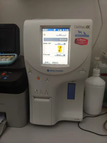 Vendo Analisador Hematológico Celltac a- Mek 6550- Nihon Kohden
