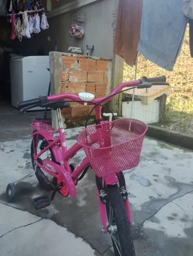 Bicicleta infantil menina 