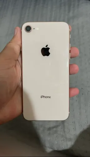 iPhone 8