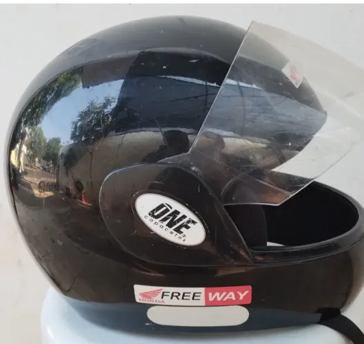 Capacete