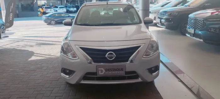 Nissan Versa Unique 1.6 16V Flexstart 4P Aut. 2018