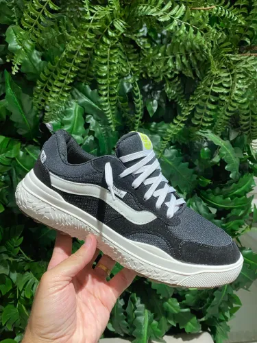 Vans Ultrarange Neo