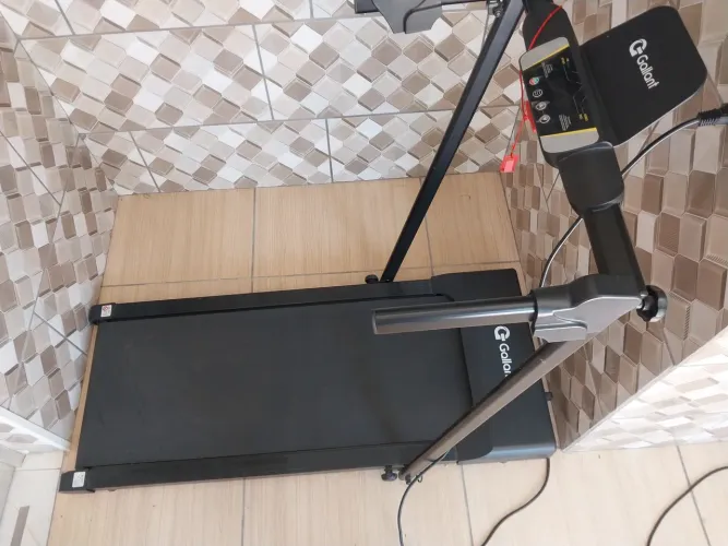 Vendo esteira gallant semi nova