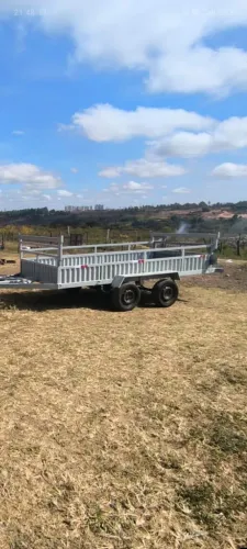 Reboque trucado