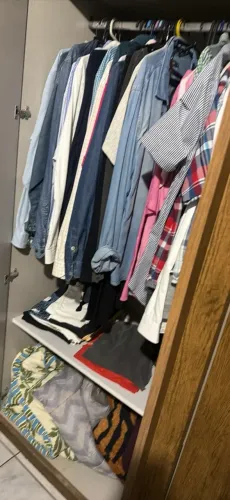 Guarda roupa usado