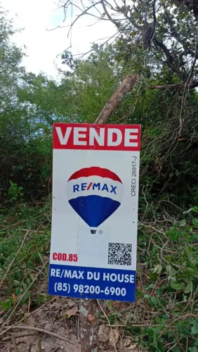 TERRENO PLANO