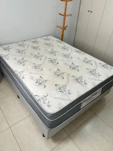Cama de Casal Box + Colchão de Molas Apolo Spuma