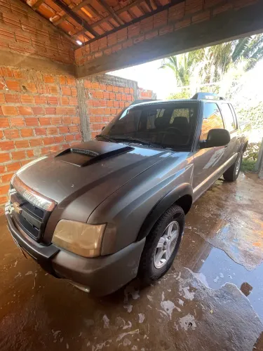 Chevrolet S10 P-up Tornado 2.8 TDI 4x2/4x4 CD Dies 2009