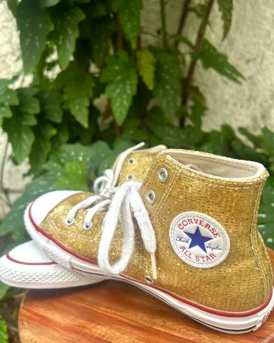 tênis all star converse chuck taylor cano alto glitter dourado - tam 33 brasil