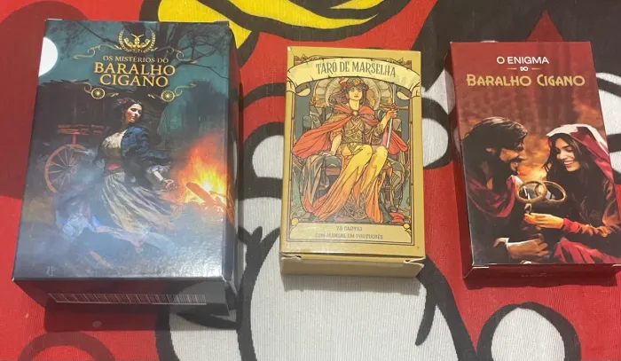 3 baralhos a vende (os 3 juntos)