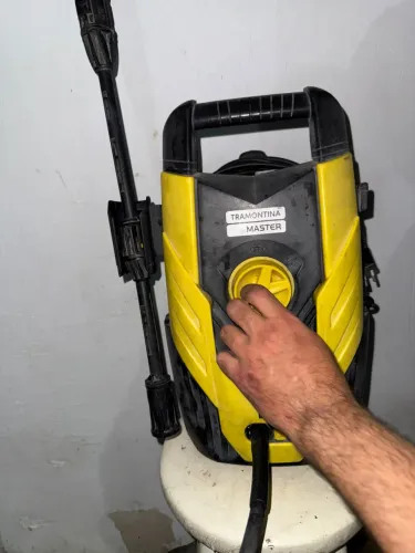 Lava Jato Tramontina Master 1500 psi