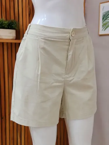 Kit Lote 2 Bermudas Femininas Linho Carmilla Tam 44 Novas leia a descrição