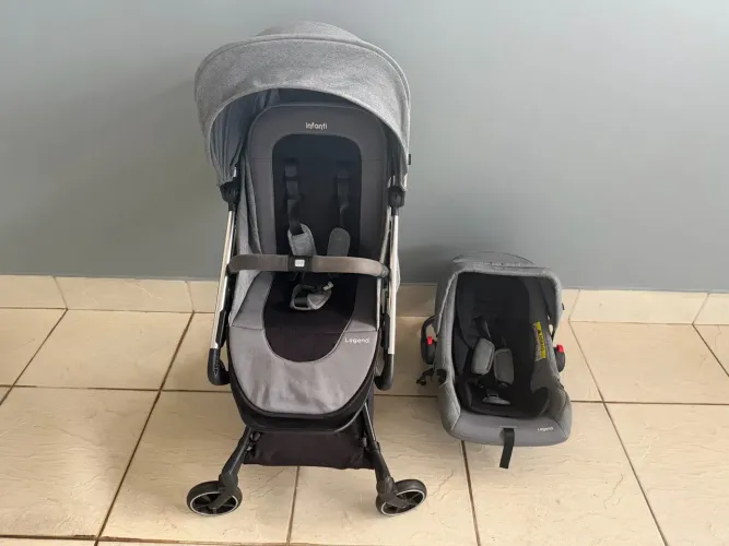 Carrinho de bebê + bebê conforto