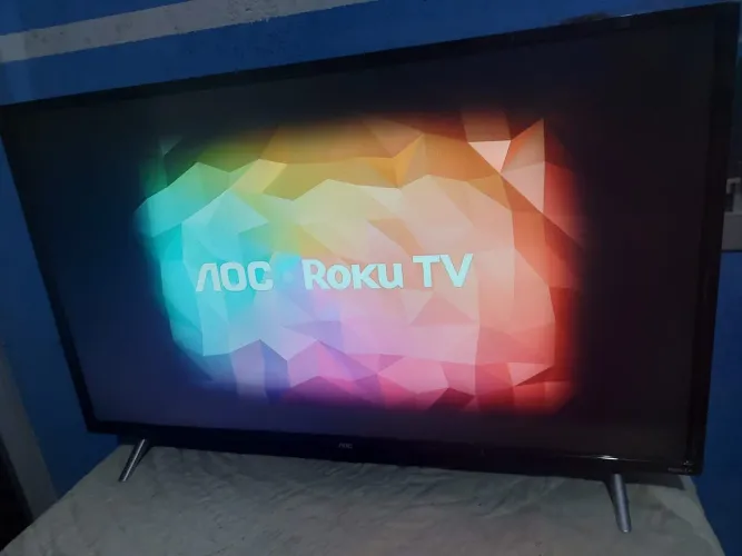 Smart 32 AOC ROKU MIRACART 4K