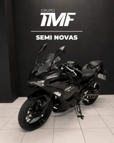 KAASAKI NINJA 500 2025