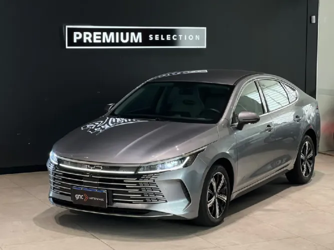 BYD King GS 1.5 16V Híbrido Aut. 2025