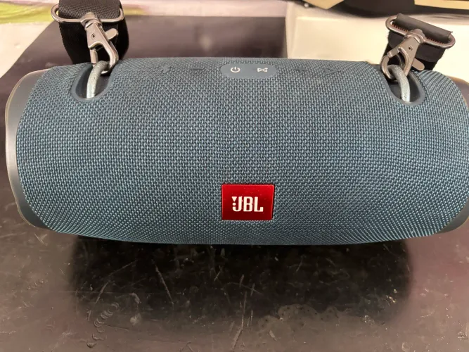 Caixa de som JBL original 