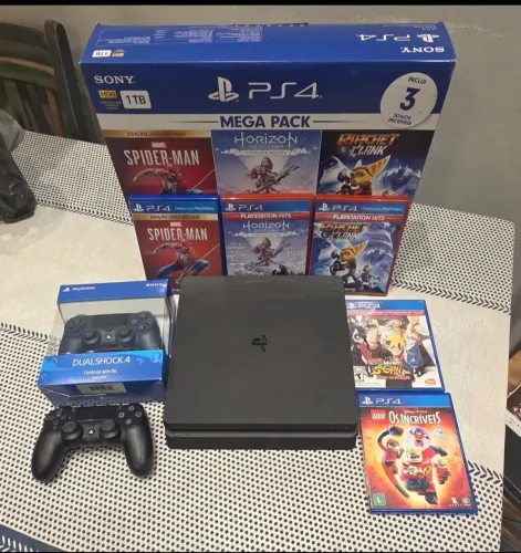 Ps4 slim 1TB 