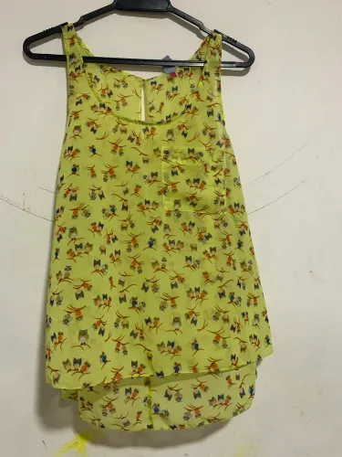 Blusinha Farm TAM G desapego