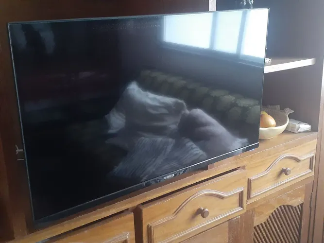 TV smart 32 polegadas nova zerada ,