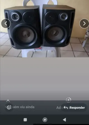 Vende-se duas caixas de som
