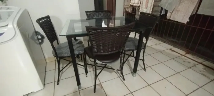 Mesa de jantar semi nova mesa de vidro