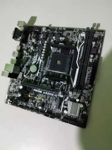 Placa mãe AMD com defeito