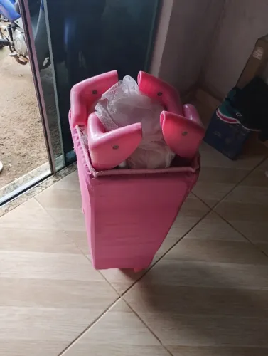 Vendo um cercado para criança bem conservado 