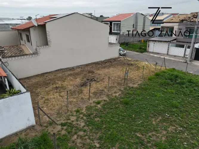 Imóvel para venda tem 200 metros quadrados em Colina de Laranjeiras - Serra - ES